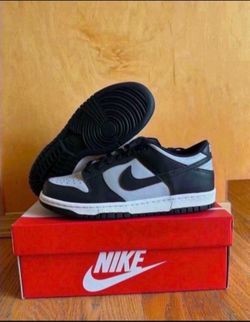 Nike Dunk Low Georgetown Grey GS Size 7Y/8.5 Women’s CW1590-004 Brand New
