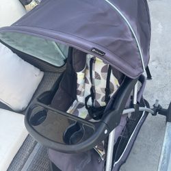 Baby stroller 