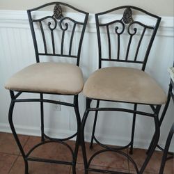 Set Of 2 Bar Chairs 