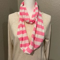 Infinity scarf