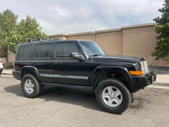 2008 Jeep Commander 4 x 4
