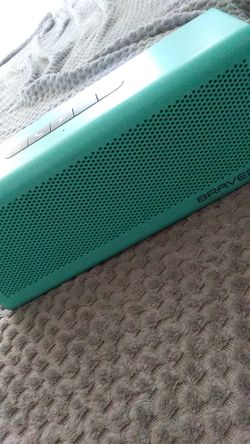 Braven 805 speaker