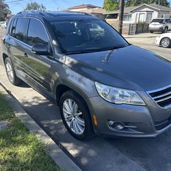 2011 Volkswagen Tiguan