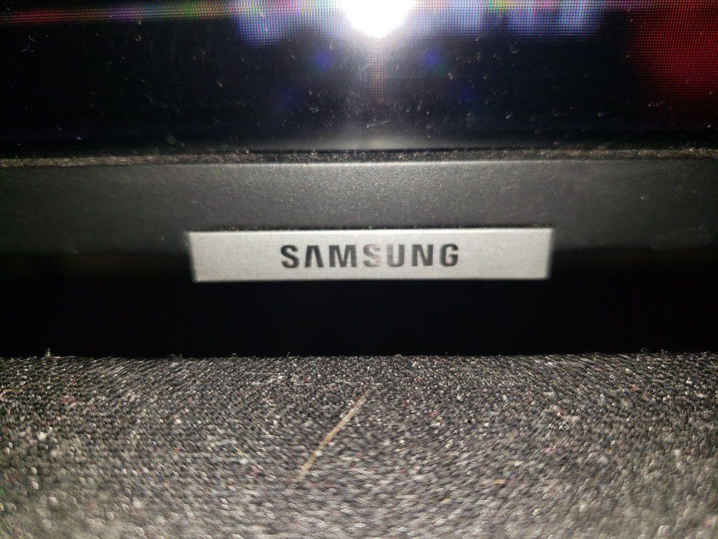 Samsung 50" smart tv