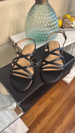 brand new inbox Talbots black strap sandals size 6, medium brand new inbox