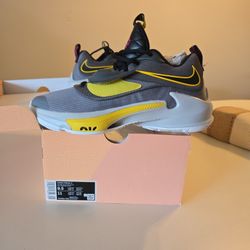 Nike Zoom Freak 3 ! (USA 9,5)