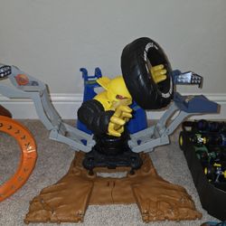 Hot Wheels Gorilla Tracks