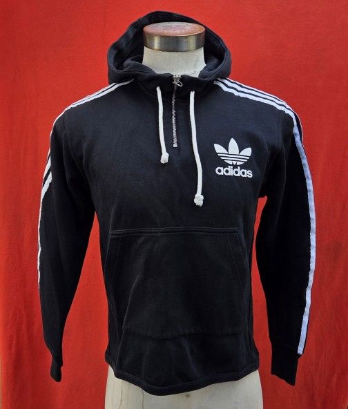 Adidas Unisex Black 1/4 Zip White Stripes Size Medium Long Sleeve Sweatshirt 