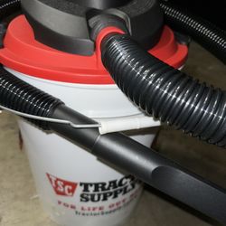 Bucket Vacuum Brand New