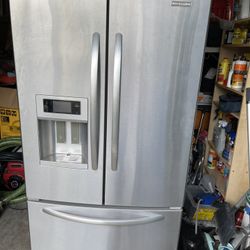 Refrigerator Kitchen