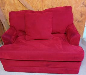 Lazy Boy Red Love Seat / Bed,Couch