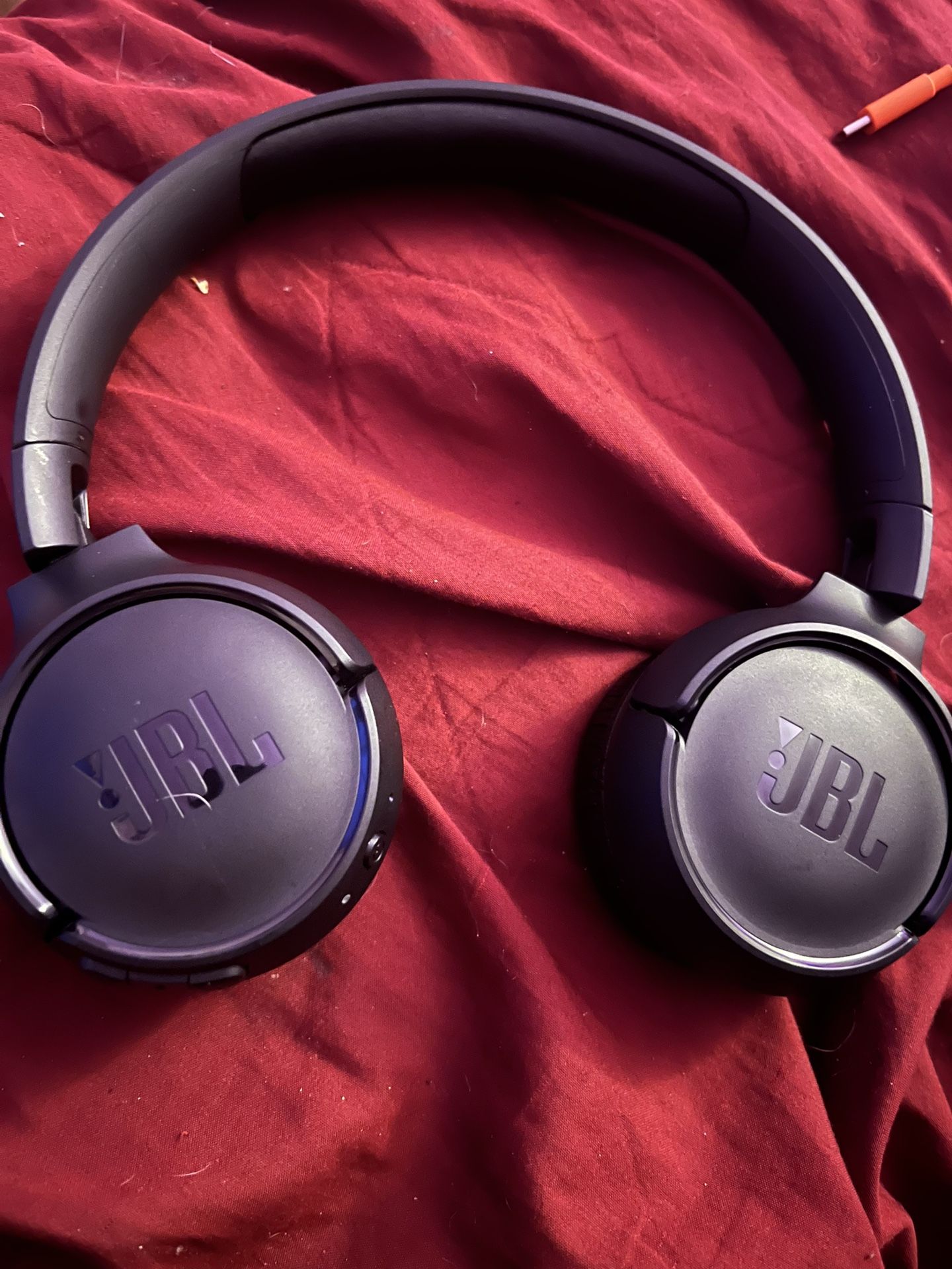 JBLTune Bluetooth Headphones