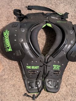 Buddy's All Stars The Beast Football Shoulder Pads Small