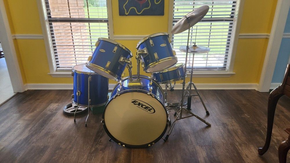 5 piece Excel Drum set