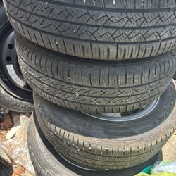 2004-2009 Toyota Prius Tires With Rims