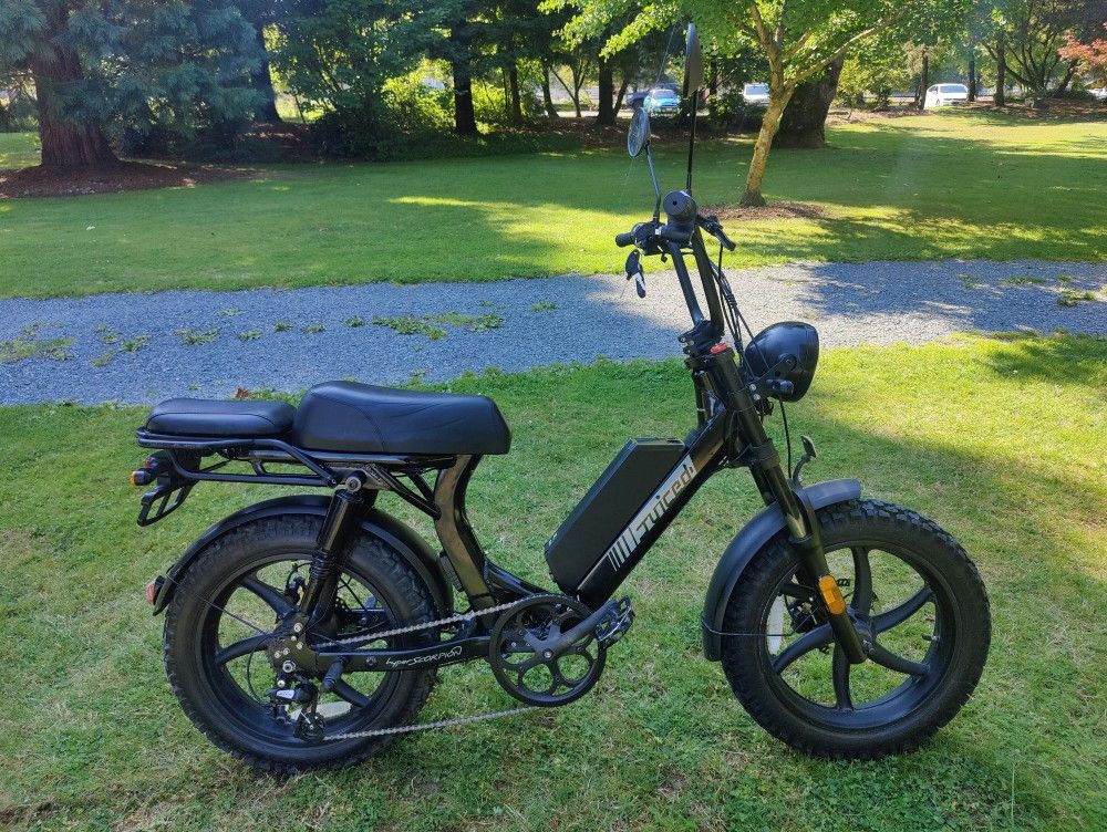 Ebike Juiced HyperScorpion 52v 19.2Ah 31+mph Full Suspension Fat Tire Moped Style Electric Bicycle