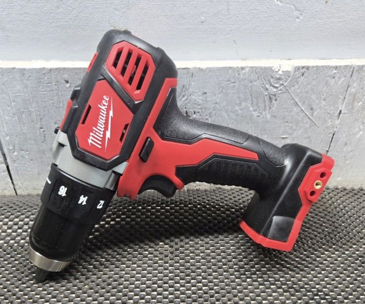 Milwaukee  Drill  Driver 