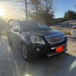 2011 GMC Acadia