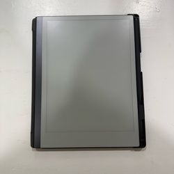 Remarkable 2 with Pen and Cobak Folio