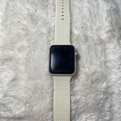 Apple Watch Series 3 (White)
