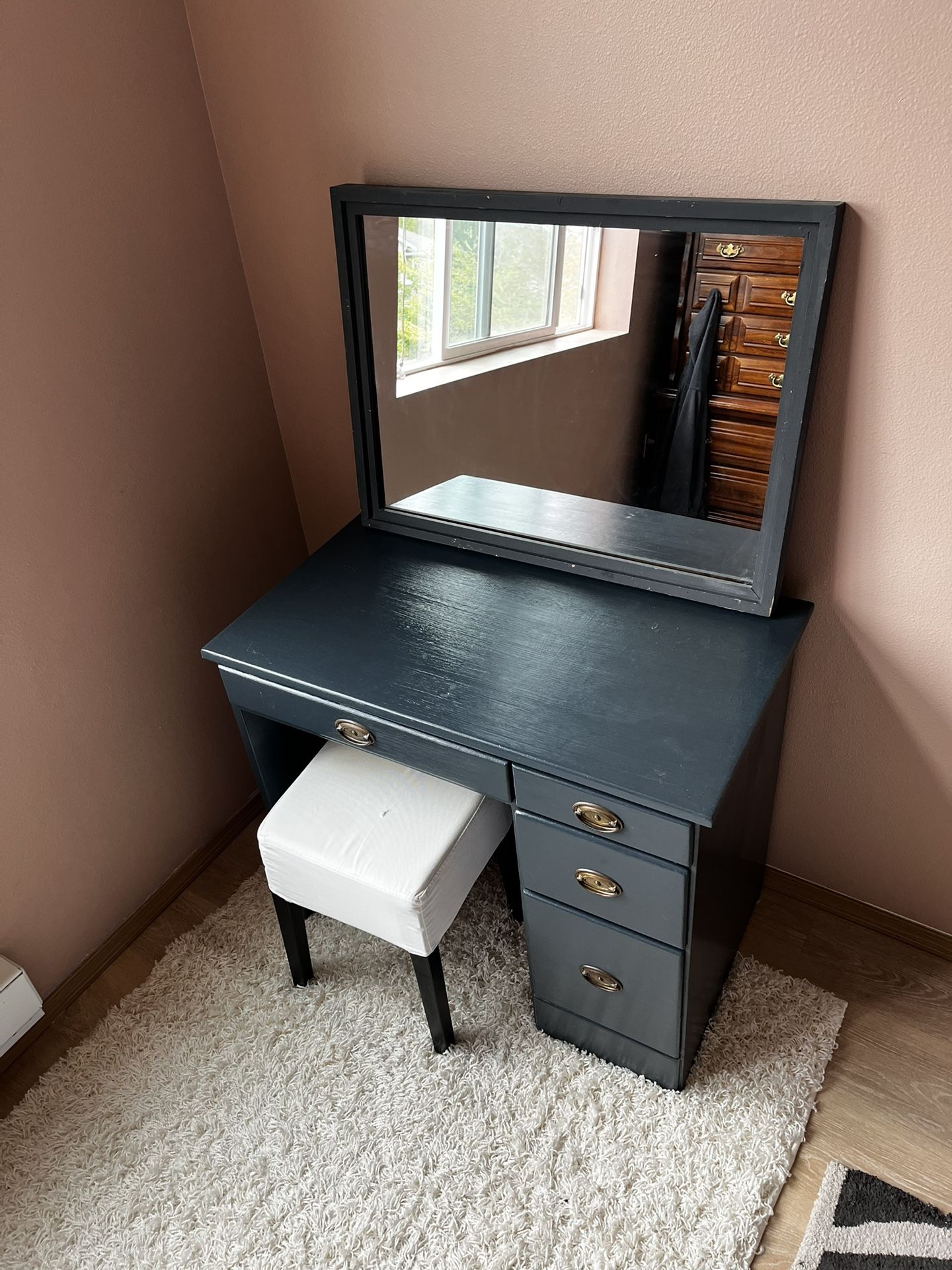 Vanity