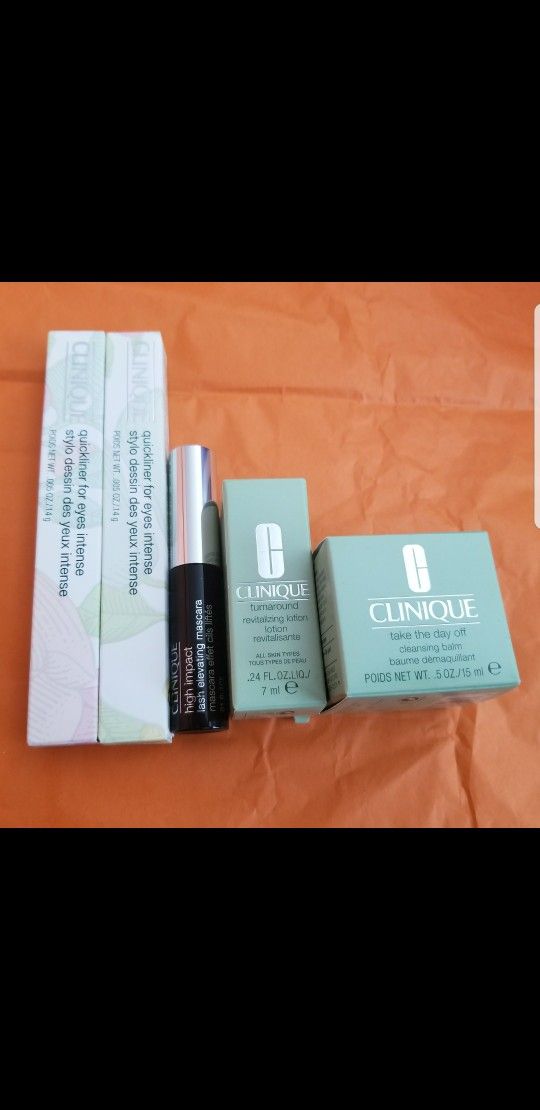 Clinique travel size bundle