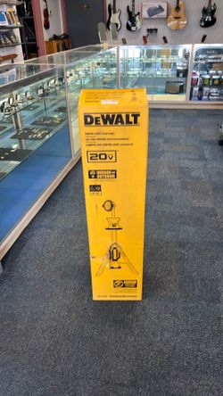Dewalt 20v tripod light model DCL079B