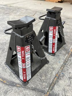 G Gray 7 Ton Commercial Stands 