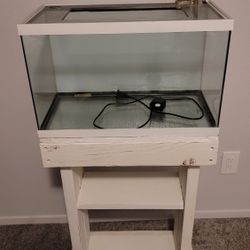 10 Gallon Aquarium With Stand