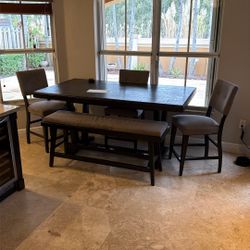 Dining Table 3 1/2 X 6‘