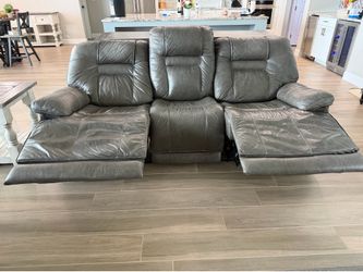 Couch/love seat/recliner