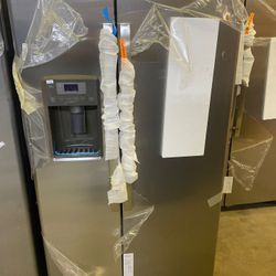 GE 25.3 cu. ft. Side by Side Refrigerator in Stainless Steel