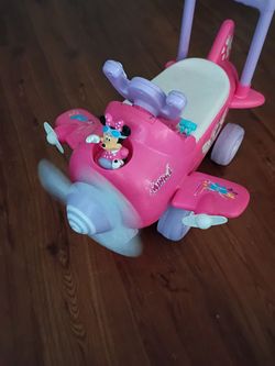 Minnie mouse ride on airplane lights and sounds spinning propeller no offers no trades 75th Ave Indian School good shape $20 cash