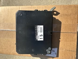 Lexus IS300 TRC ABS Module