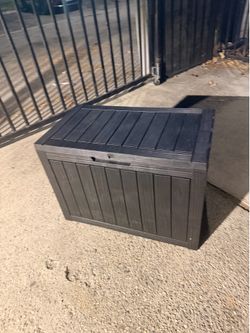 Caja de platico para guardar cosas