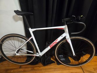 BMC Road Bike size 56