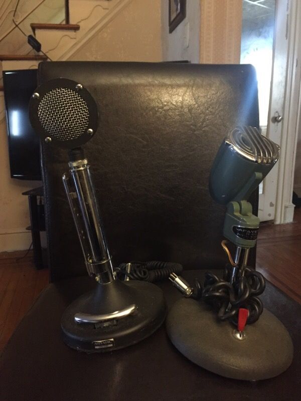 Microphone