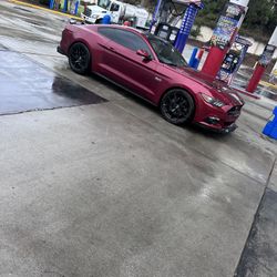 2017 Ford Mustang GT