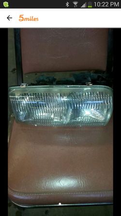 1992 old's 88 right side headlight