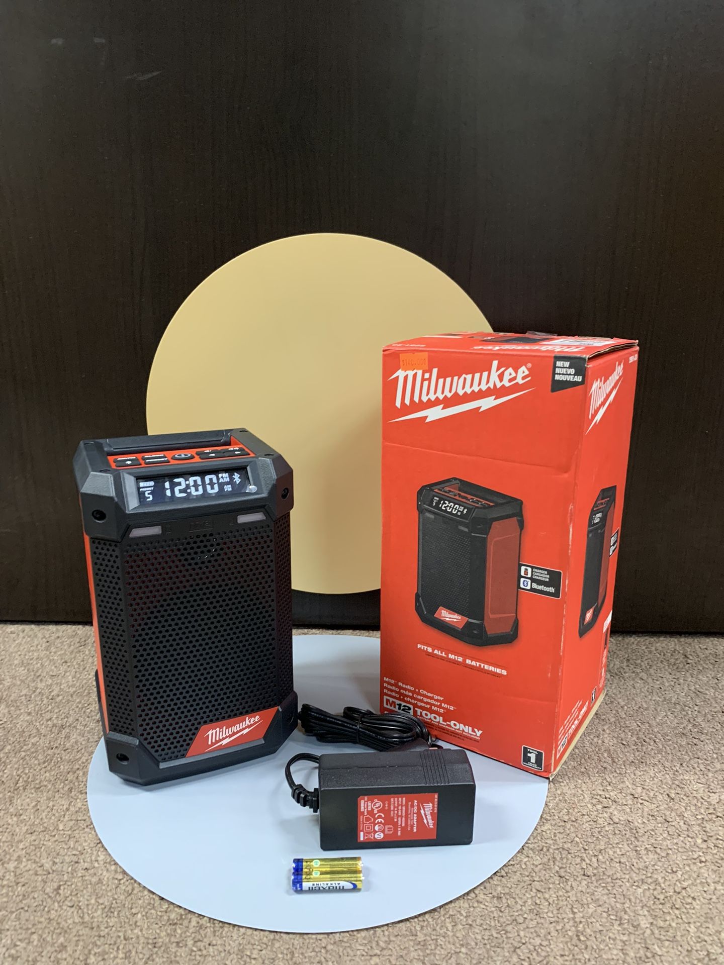 Milwaukee M12 12 Volt Lithium Ion Cordless Bluetooth/AM/FM Jobsite