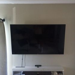 55 Inch Samsung TV