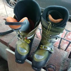 Ski Boots