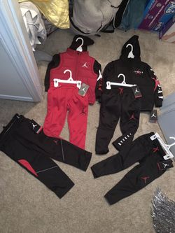 NWT Jordan 3t 4t