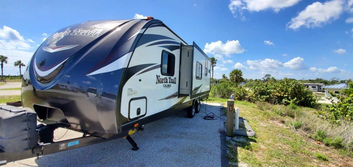 Heartland North Trail Travel Trailer