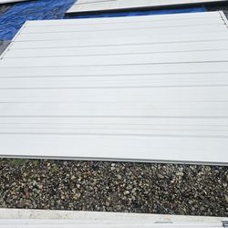 Commercial garage door