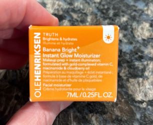 NEW OLEHENRIKSEN BANANA BRIGHT+ INSTANT GLOW MOISTURIZER $6!