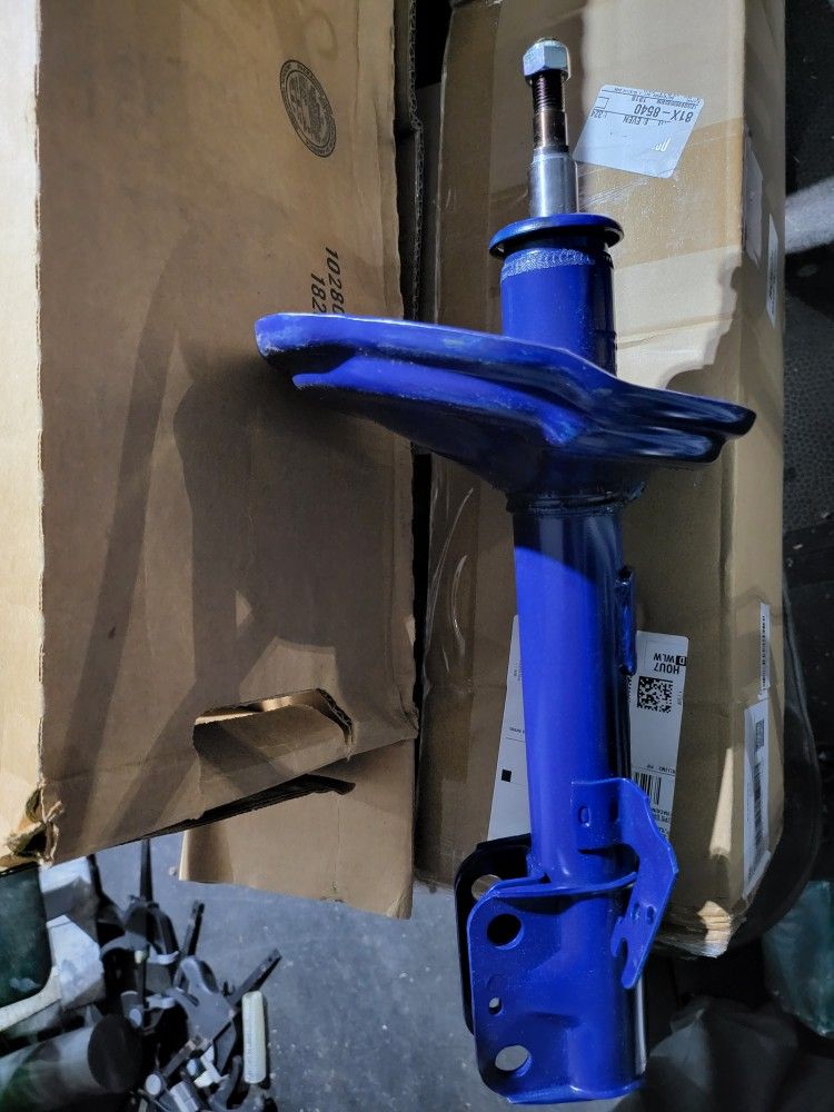 Lexus RX350 Front Struts
