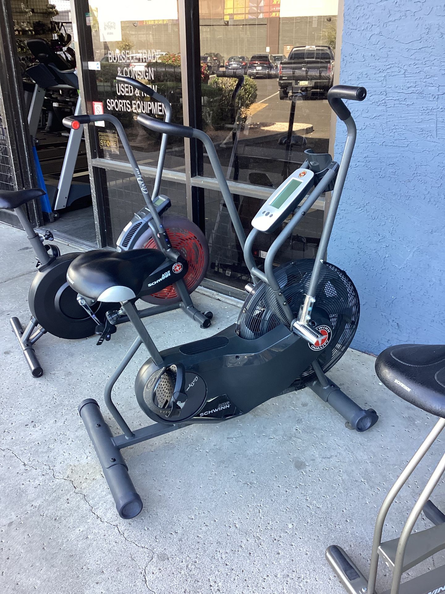 Schwinn Air-dyne AD6 Exercise Bike