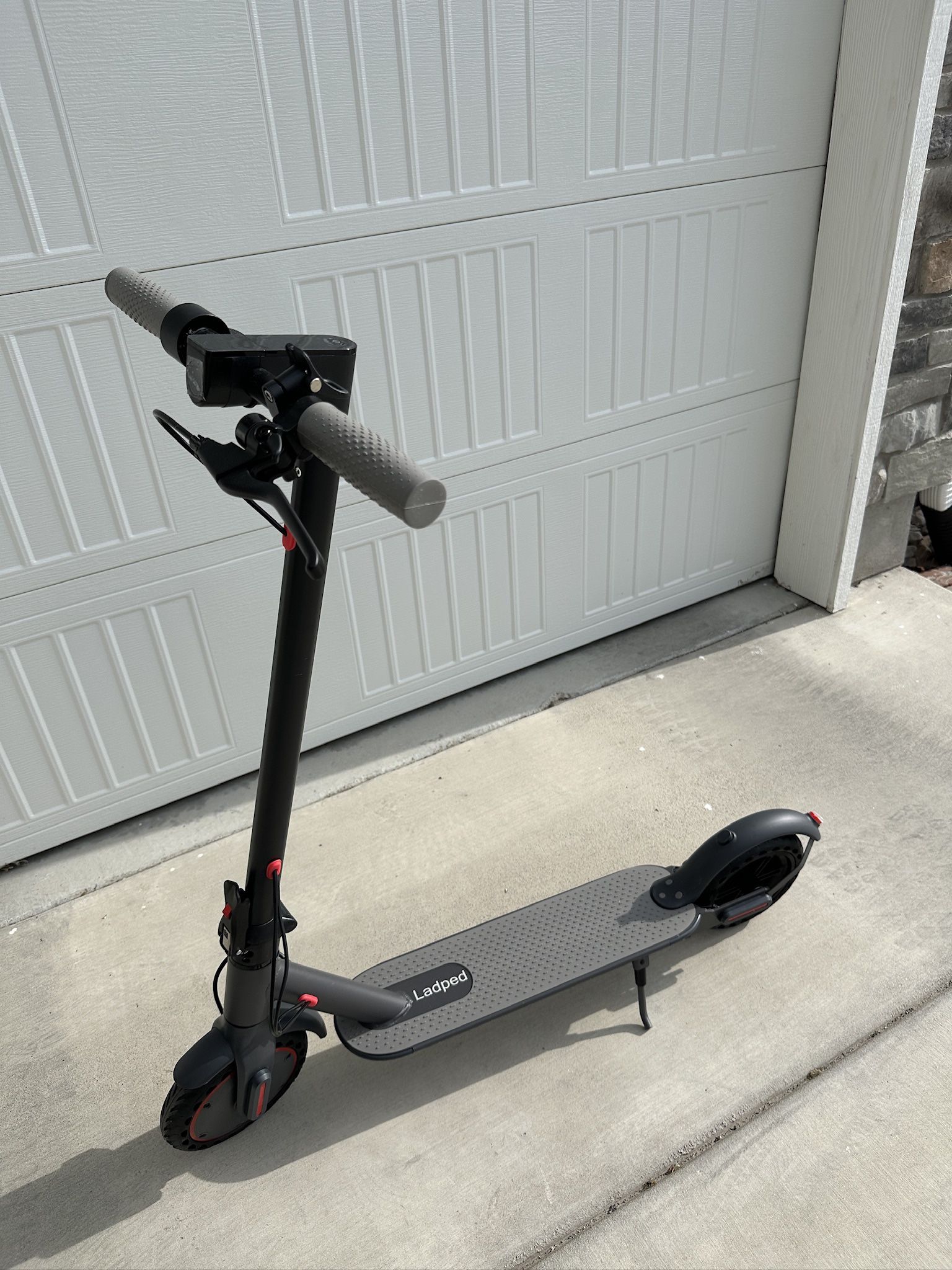 Electric Scooter For Adults Foldable Brand New