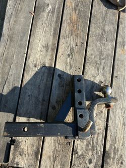 2” receiver adjustable hitch